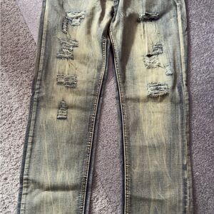 Distressed Men’s Skinny Jeans